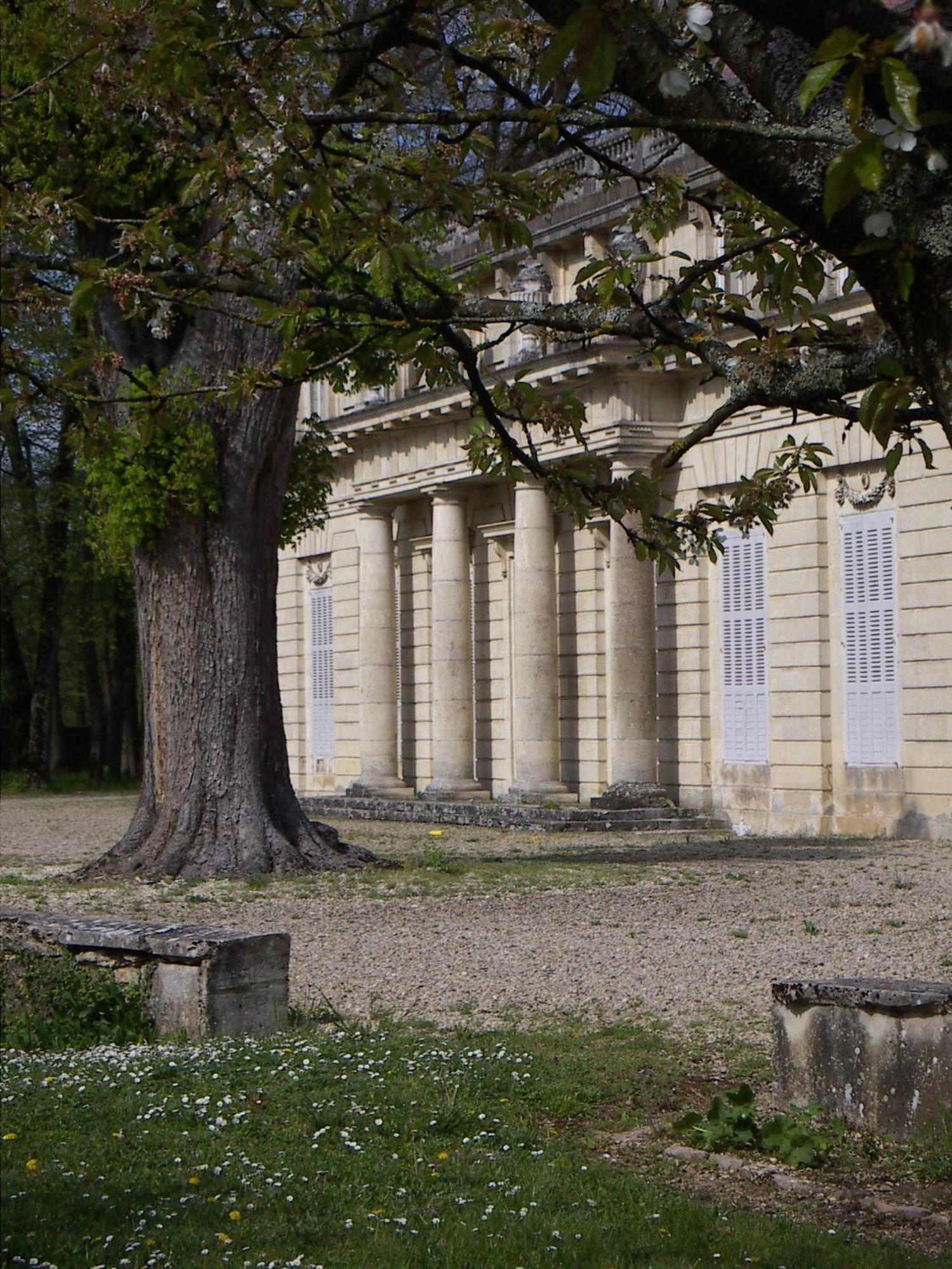 Le Chateau De Bressey & Son Orangerie Bed and Breakfast Exteriör bild