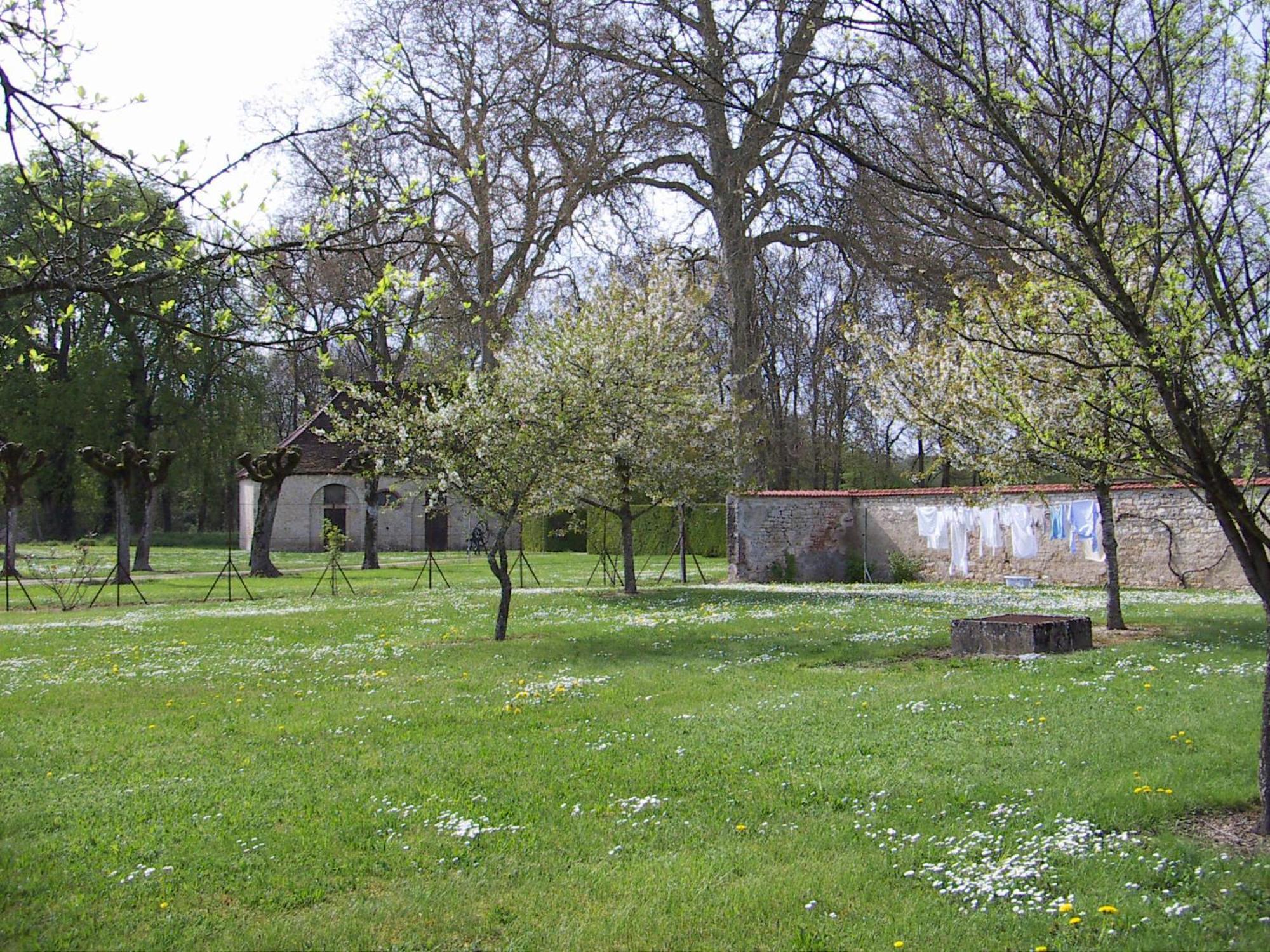 Le Chateau De Bressey & Son Orangerie Bed and Breakfast Exteriör bild